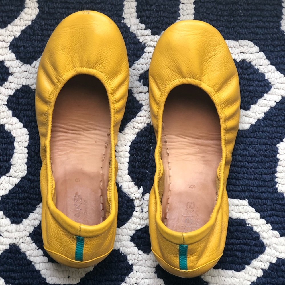 Mustard Tieks size 9